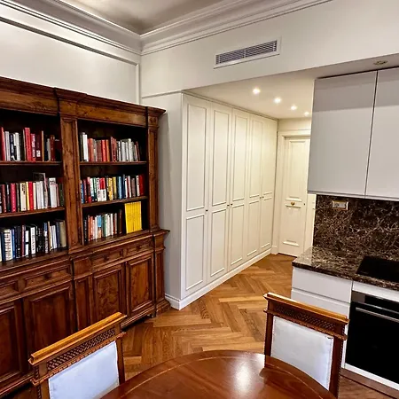 Dandy Elegance Loft