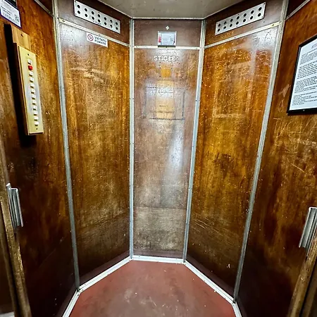 דירה Dandy Elegance Loft רומא